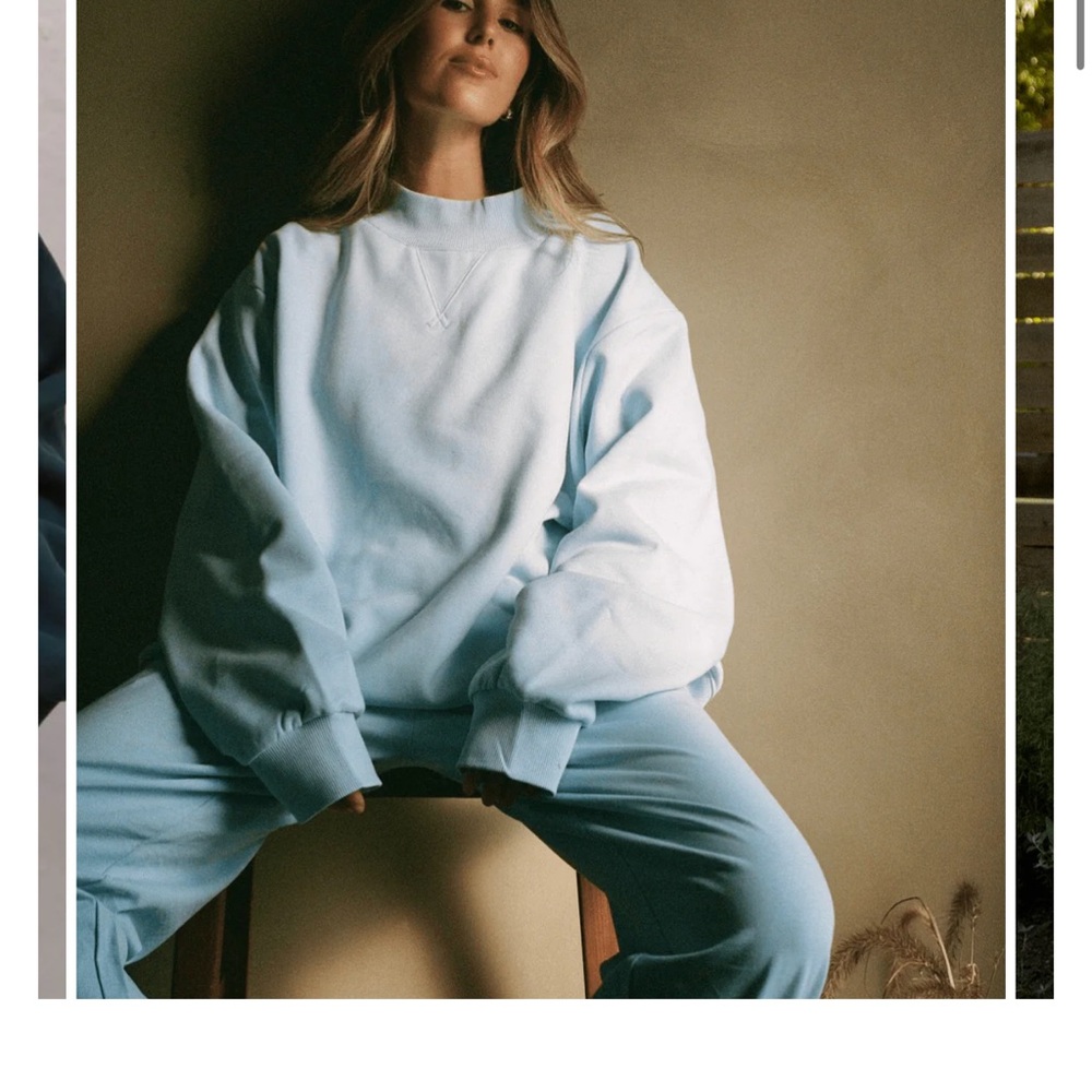 PARKE Mockneck in color ICE